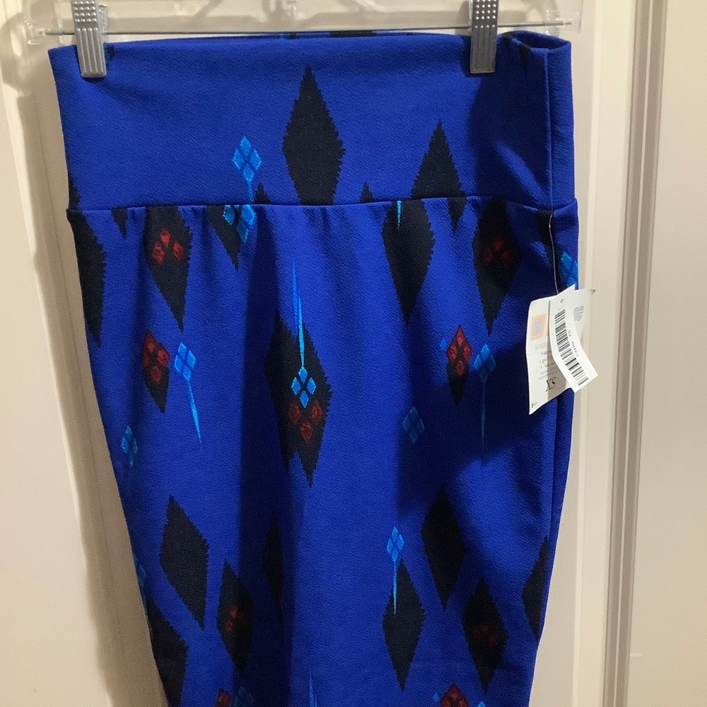 LuLaRoe XS Cassie Skirt